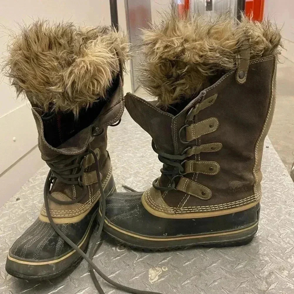 Sorel joan of arctic winter boots - Picture 1 of 6